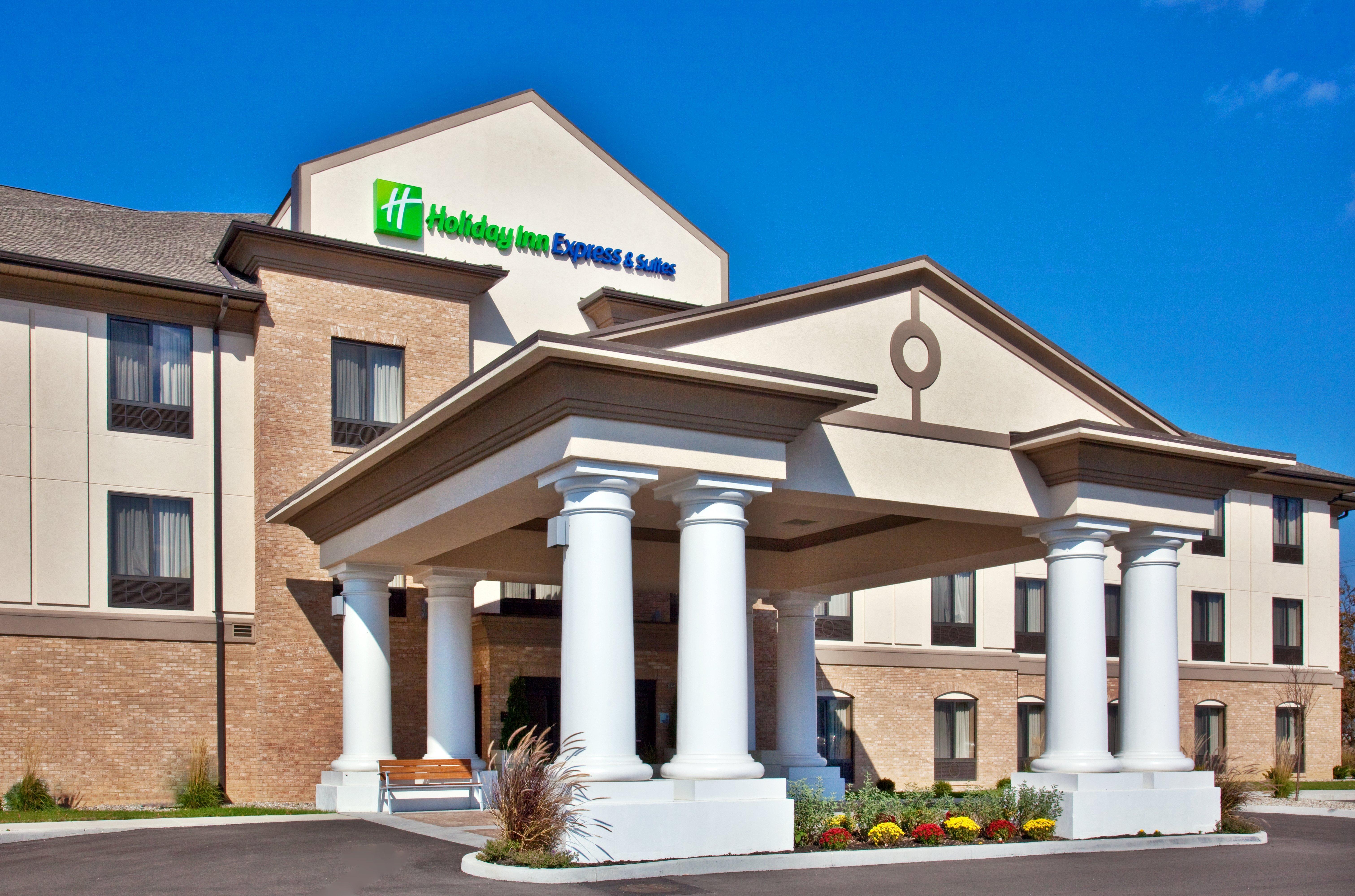 Holiday Inn Express Hotel & Suites Crawfordsville By Ihg Exterior foto