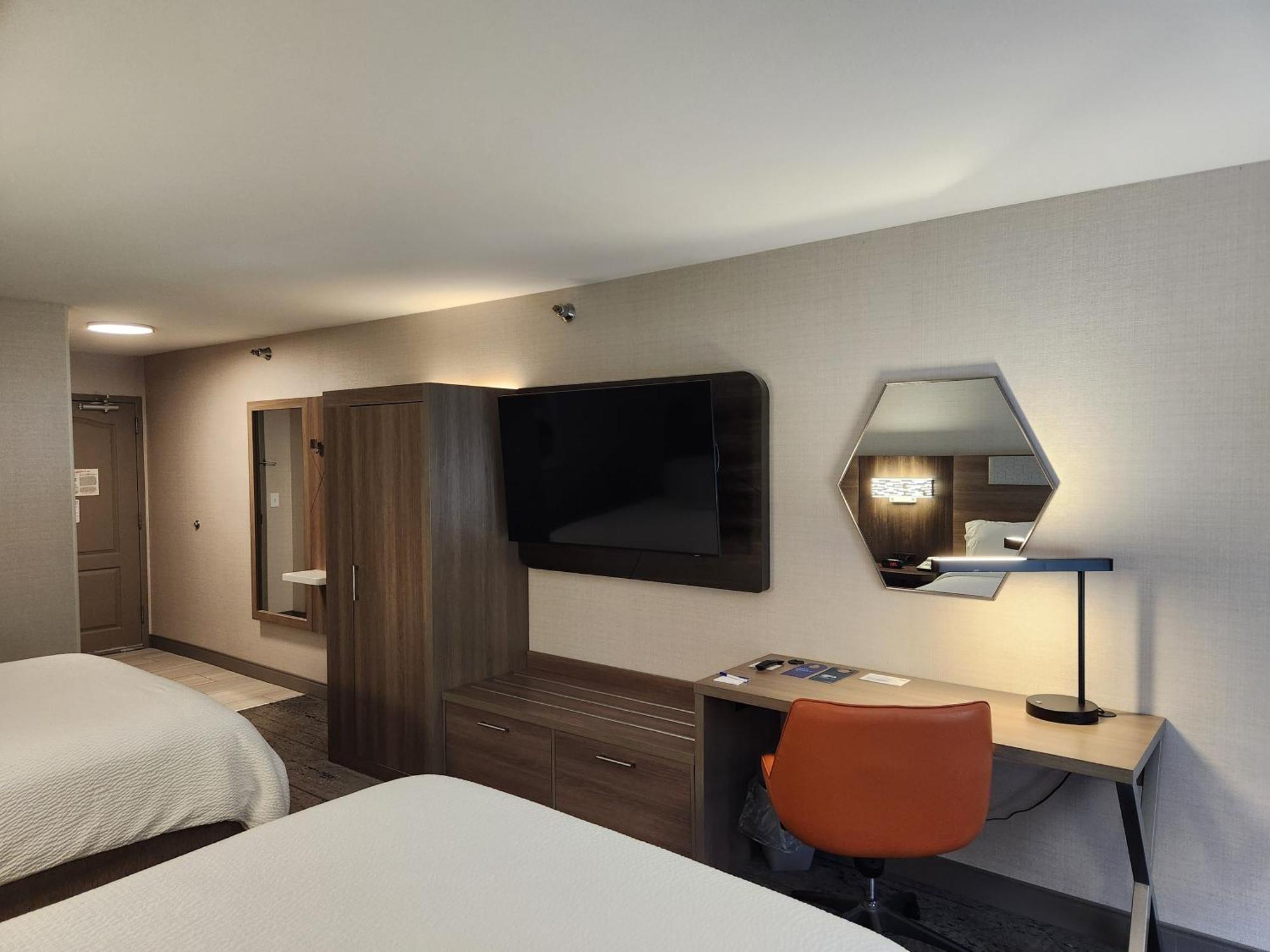 Holiday Inn Express Hotel & Suites Crawfordsville By Ihg Exterior foto