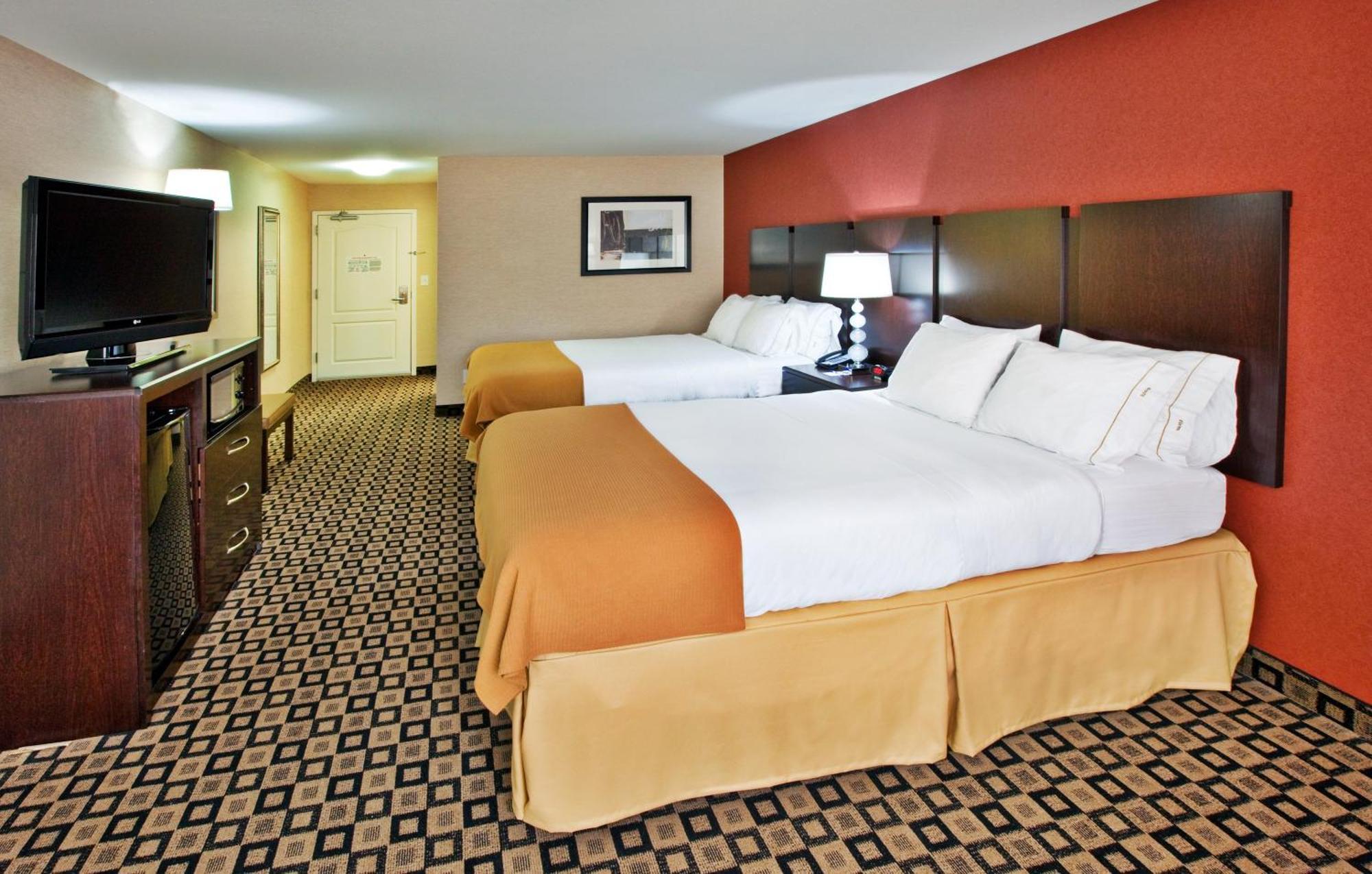 Holiday Inn Express Hotel & Suites Crawfordsville By Ihg Exterior foto