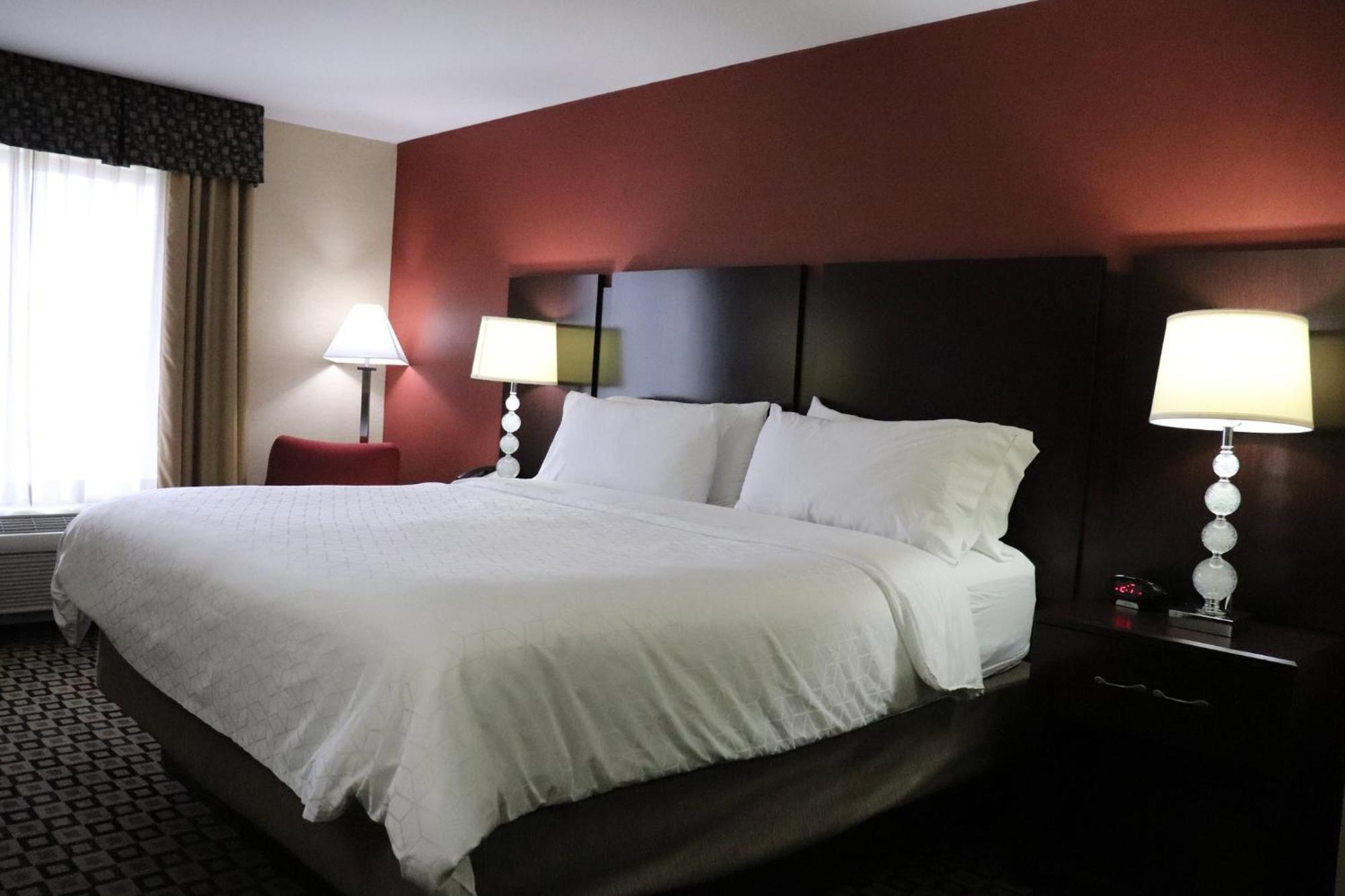 Holiday Inn Express Hotel & Suites Crawfordsville By Ihg Exterior foto